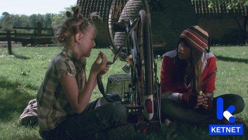 Amika Season 1 Episode 9 - Verwende apen en mosselpraat