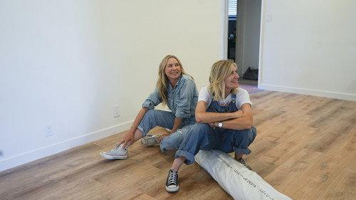 Capturing Home Season 1 Episode 4 - A Big Family in a Small Space