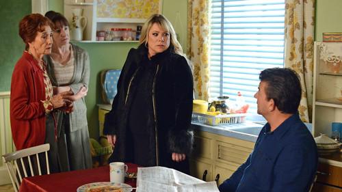 EastEnders Season 31 Episode 3 - 4991