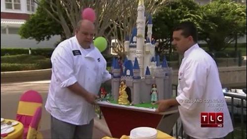 Cake Boss Season 2 Episode 18 - Castles, Cannolis & Cartoon Characters