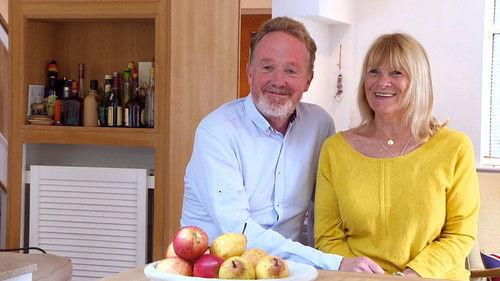 Escape to the Country Season 21 Episode 10 - Cotswolds