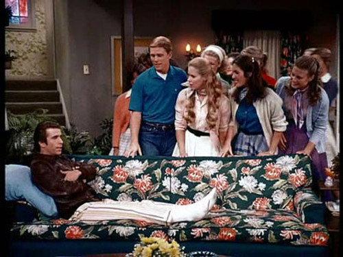 Happy Days Season 3 Episode 4 - Fearless Fonzarelli  (2)