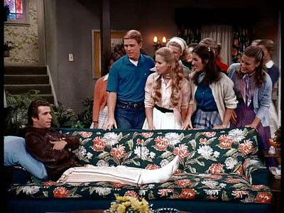 Happy Days Season 3 Episode 4 - Fearless Fonzarelli  (2)