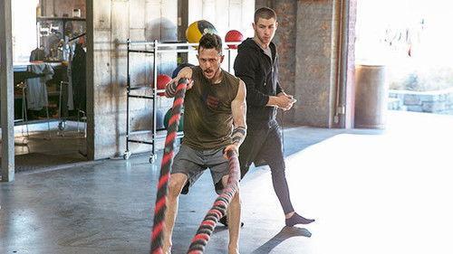 Kingdom Season 2 Episode 19 - Late to Leave