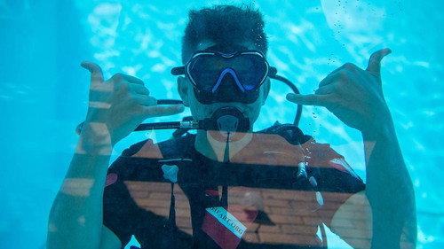 Random Acts Season 8 Episode 1 - Diving and Thriving
