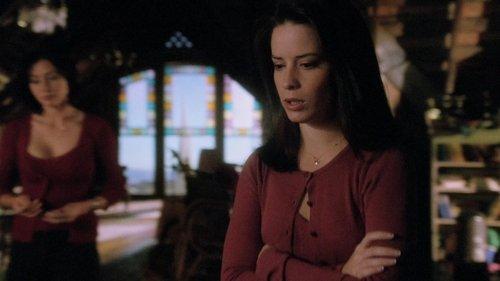 Charmed Season 1 Episode 9 - The Witch Is Back