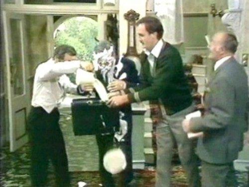Fawlty Towers Season 1 Episode 4 - The Hotel Inspectors