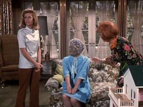 Bewitched Season 6 Episode 25 - Okay, Who's the Wise Witch?