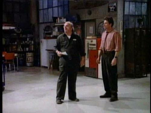 Wings Season 3 Episode 7 - Crate Expectations