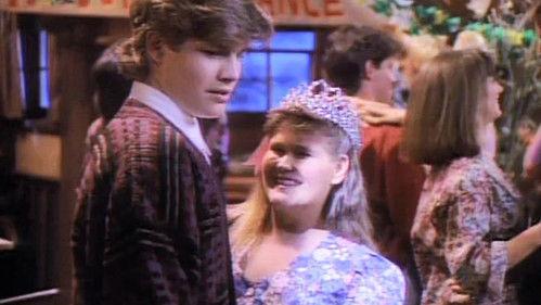 Evening Shade Season 1 Episode 4 - Sadie Hawkins Dance