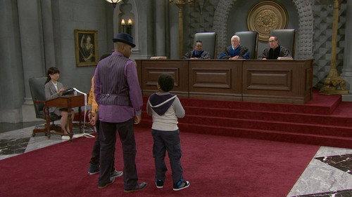The Haunted Hathaways Season 2 Episode 21 - Haunted Family
