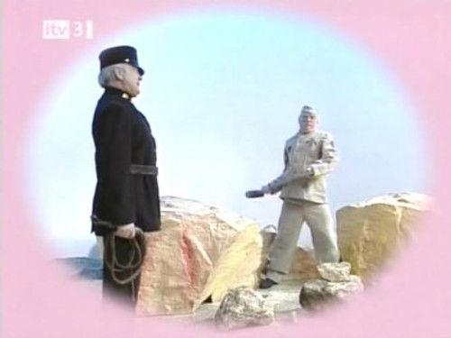 Never the Twain Season 7 Episode 1 - Settled Out of Court