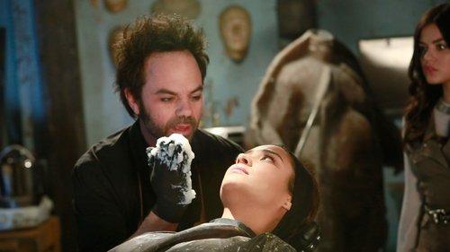 Pretty Little Liars Season 4 Episode 3 - Cat's Cradle