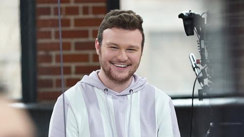 Un vrai selfie Season 3 Episode 9 - Episode 9