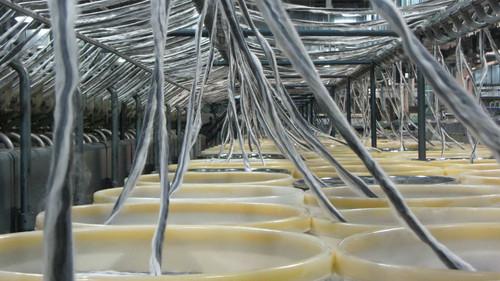 How Do They Do It? Season 10 Episode 10 - Paris Sewers, Beretta, Cotton