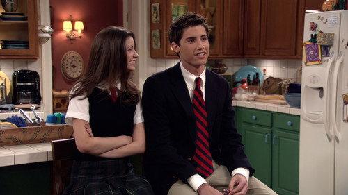 George Lopez Season 3 Episode 5 - Carmen's Dating