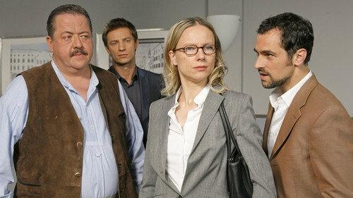 Die Rosenheim-Cops Season 9 Episode 3 - Tod nach Dienstschluss