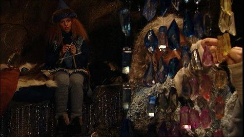 Jul på Månetoppen Season 1 Episode 4 - Stocking tram, rug weaving and rubbish