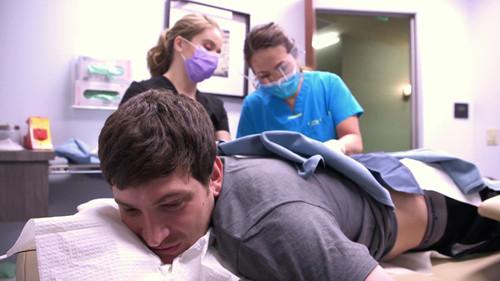 Dr. Pimple Popper Season 1 Episode 5 - A Lipoma Jackpot
