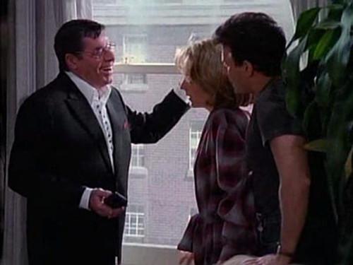 Mad About You Season 1 Episode 17 - The Billionaire
