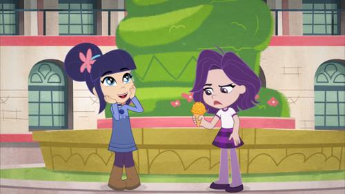 Strawberry Shortcake: Berry in the Big City Season 2 Episode 9 - Foam Alone