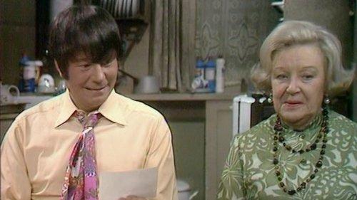 On the Buses Season 3 Episode 11 - Going Steady