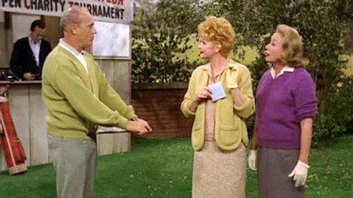 The Lucy Show Season 2 Episode 17 - Lucy Takes Up Golf