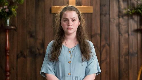 Glitch Season 3 Episode 1 - Mum