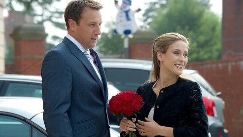 Casualty Season 28 Episode 18 - Away in a Manger