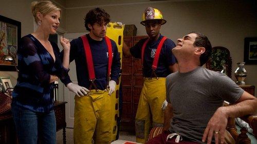 Modern Family Season 1 Episode 11 - Up All Night