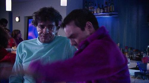 La familia P. Luche Season 2 Episode 6 - Regalo de Aniversario