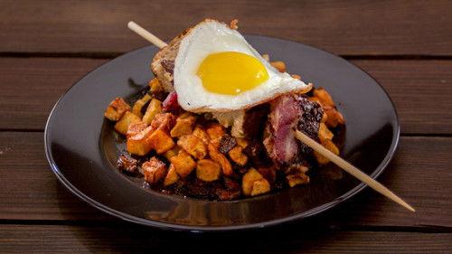 Supermarket Stakeout Season 5 Episode 12 - Skewer, Punch & Whip