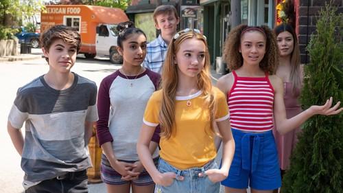 Holly Hobbie Season 1 Episode 9 - The Mad Muralist