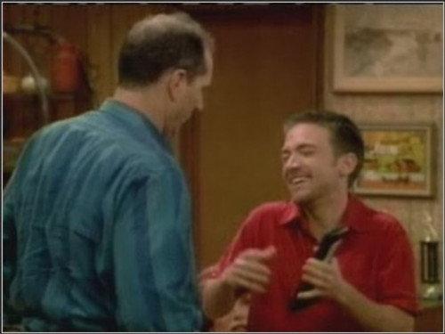 Married... with Children Season 11 Episode 23 - How to Marry a Moron
