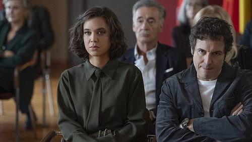 4 estrellas Season 2 Episode 12 - Episode 12