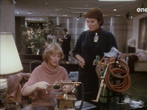 Cagney & Lacey Season 4 Episode 19 - Two Grand