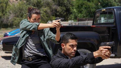 undefined Season 17 Episode 2 - Into the Light