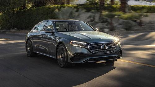 MotorWeek Season 44 Episode 2 - Mercedes-Benz E450