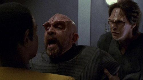 Star Trek: Voyager Season 3 Episode 19 - Rise