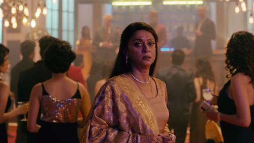 Bebaakee Season 1 Episode 30 - Sealed With a Kiss