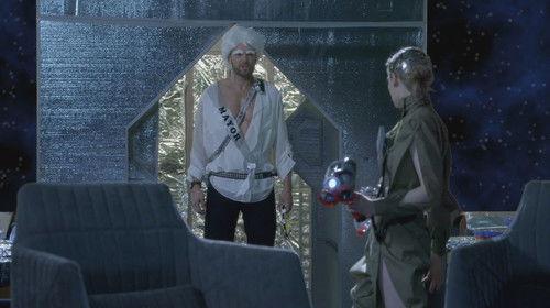 Community Season 6 Episode 8 - Intro to Recycled Cinema