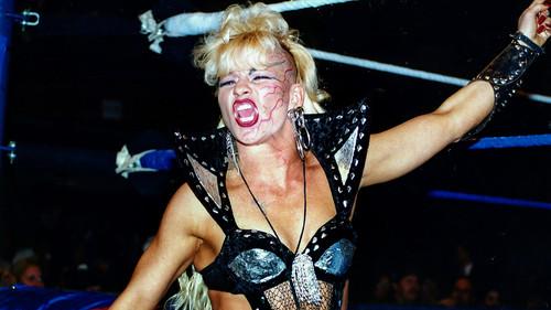 Dark Side of the Ring Season 3 Episode 12 - The Many Faces of Luna Vachon