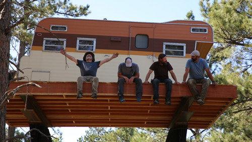Building Outside the Lines Season 2 Episode 6 - RV Treehouse