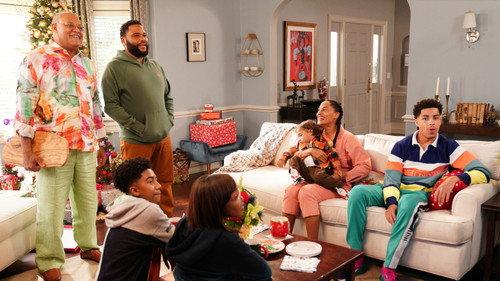 black-ish Season 6 Episode 10 - Father Christmas