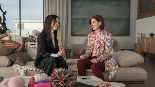 undefined Season 2 Episode 16 - Hot Tub Crime Machine