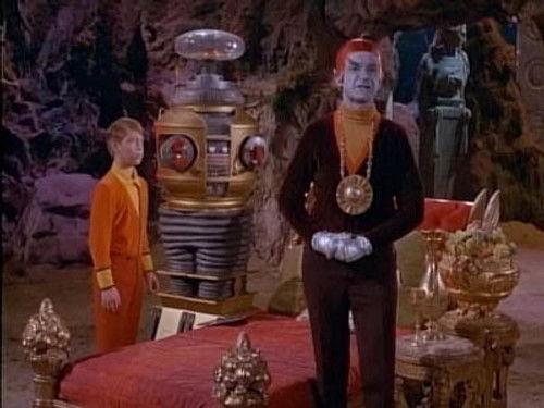 Lost in Space Season 2 Episode 22 - The Cave of the Wizards