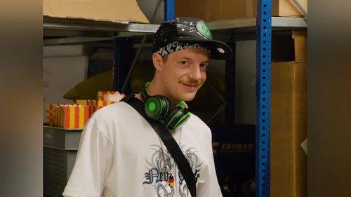 The Discounters Season 4 Episode 6 - Episode 6