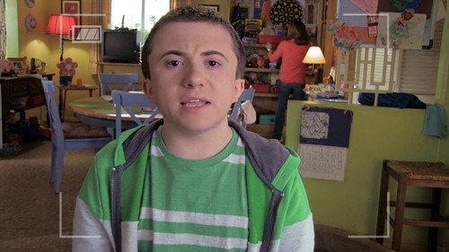 The Middle Season 8 Episode 21 - Clear And Present Danger