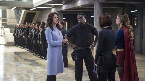 Supergirl Season 2 Episode 3 - Welcome to Earth