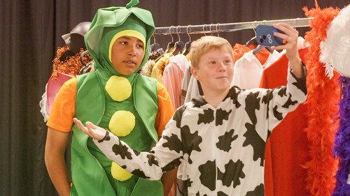 Klassen Season 17 Episode 5 - School photo fiasco